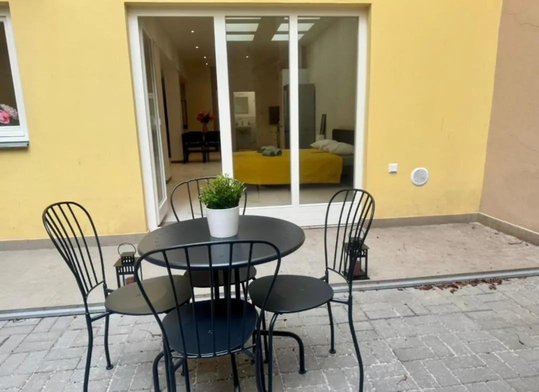 Urban Loft & Courtyard Apartment Prague 0*,  Czech Republic